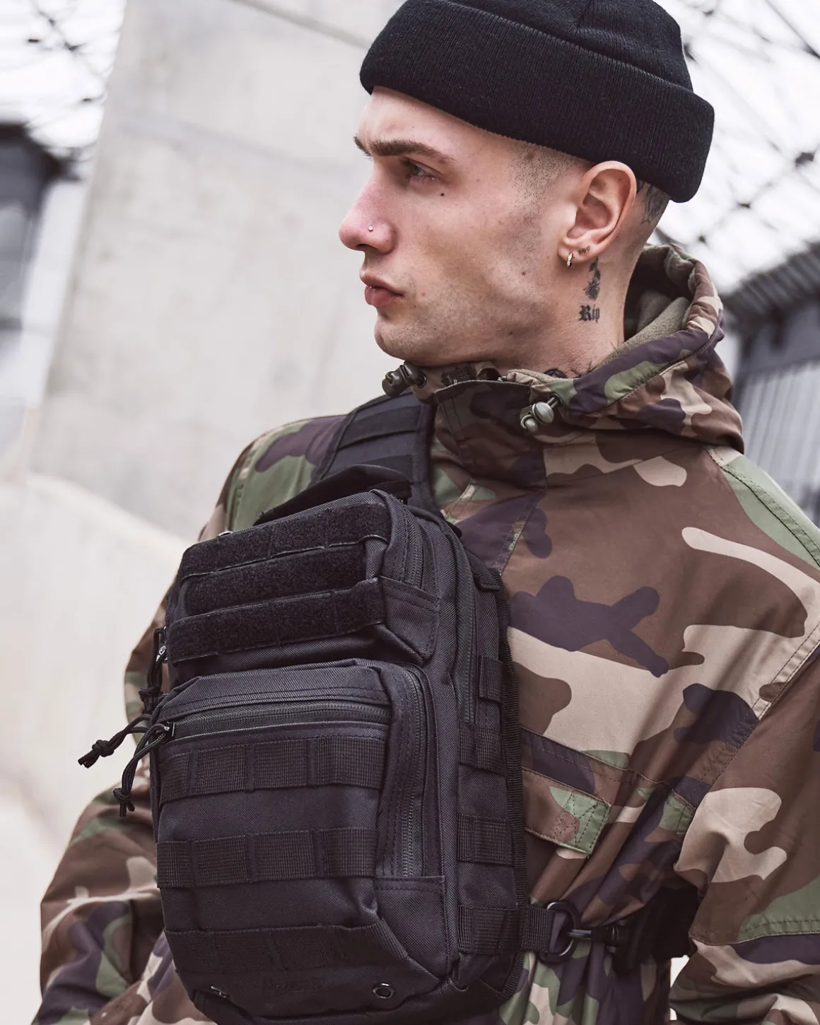 US Cooper Sling reppu - Musta